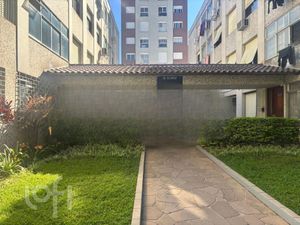 Image 18 - 928500