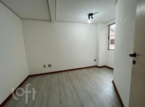 Image 8 - 928509