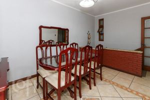 Image 20 - 928512