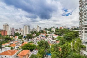 Image 21 - 928532