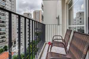 Image 1 - 928532