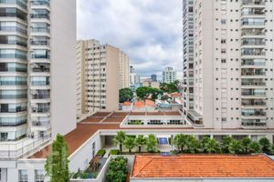 Image 11 - 928532