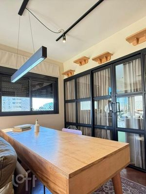 Image 5 - 928534