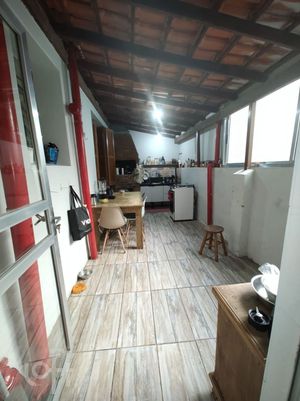 Image 8 - 928535