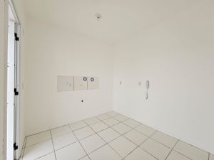 Image 4 - 928538
