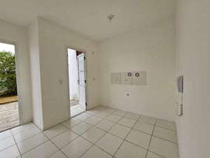 Image 5 - 928538