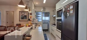 Image 23 - 928555