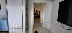Image 33 - 928555
