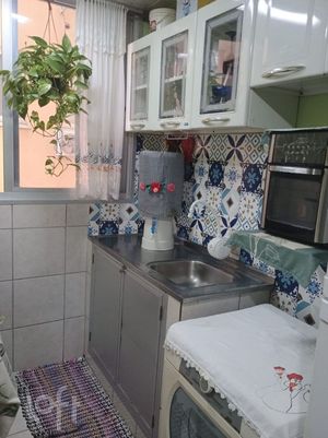 Image 6 - 928563