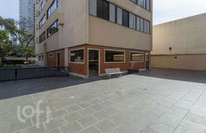 Image 20 - 928574