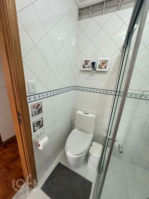 Image 14 - 928586