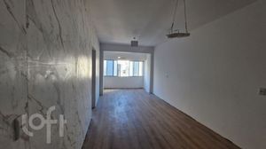 Image 19 - 928589