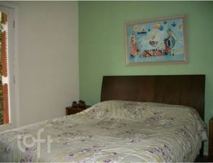 Image 5 - 928594