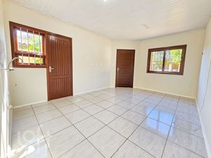 Image 4 - 928599