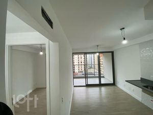 Image 1 - 928600