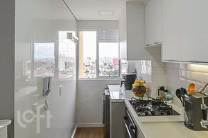 Image 15 - 928602