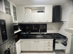 Image 4 - 928604