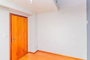 Image 3 - 928608