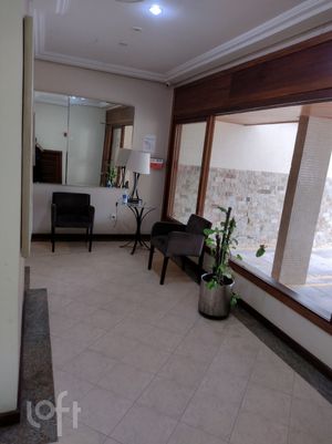 Image 34 - 928609