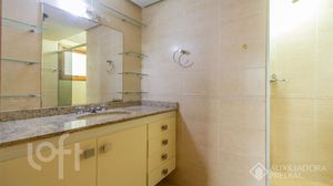 Image 19 - 928609