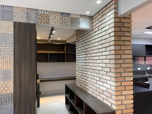 Image 13 - 928610