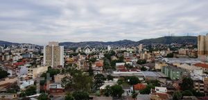 Image 17 - 928611