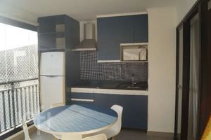 Image 3 - 928617