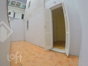 Image 8 - 928626