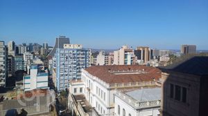 Image 21 - 928632