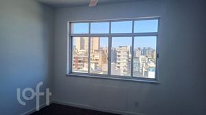 Image 7 - 928632