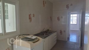 Image 16 - 928632