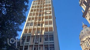 Image 20 - 928632