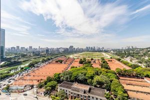 Image 19 - 928633