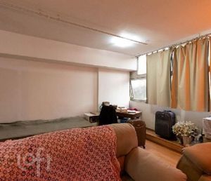 Image 3 - 928645