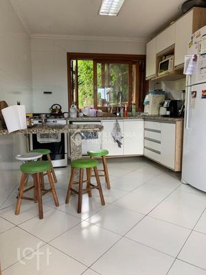 Image 13 - 928658