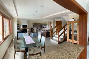 Image 11 - 928658