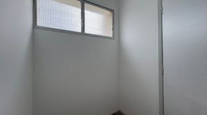 Image 3 - 928665