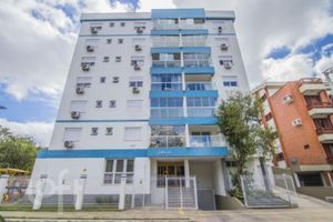 Image 12 - 928671