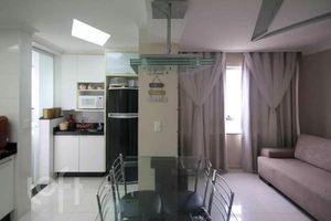 Image 3 - 928677