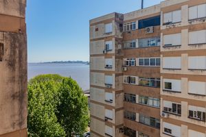 Image 16 - 928683