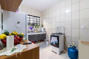 Image 3 - 928685