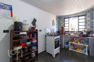 Image 9 - 928685