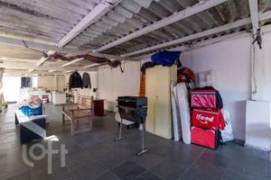 Image 28 - 928685