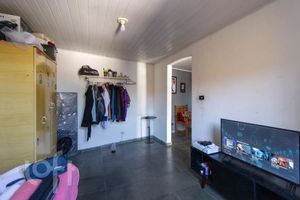 Image 25 - 928685