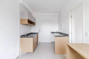 Image 3 - 928686