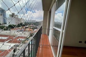Image 24 - 928696