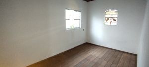 Image 3 - 928698