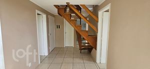 Image 4 - 928706