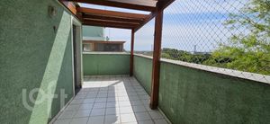 Image 21 - 928706