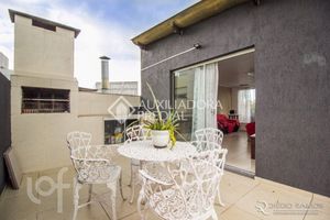 Image 35 - 928714